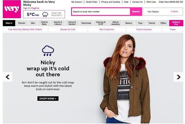 website showing a woman in a jacket with a personalized message about the weather using data personalization
