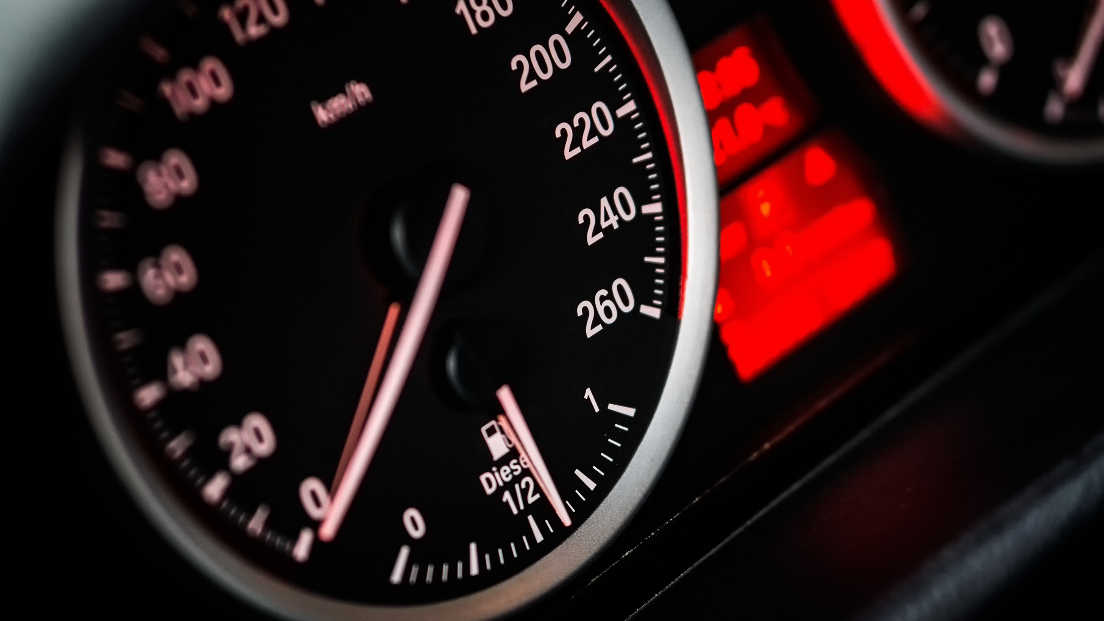 speedometer in dashboard